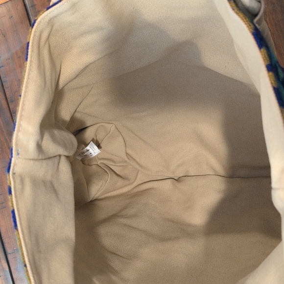 Pendleton Surf Wool Canvas Tote - Picture 8 of 10